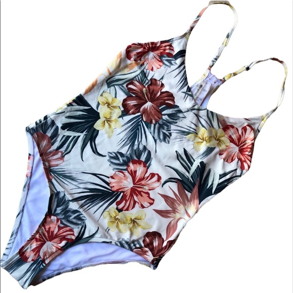 Rip Curl Anini Beach Cheeky Floral Swimsuit NWT Women’s Size Small - Picture 3 of 12